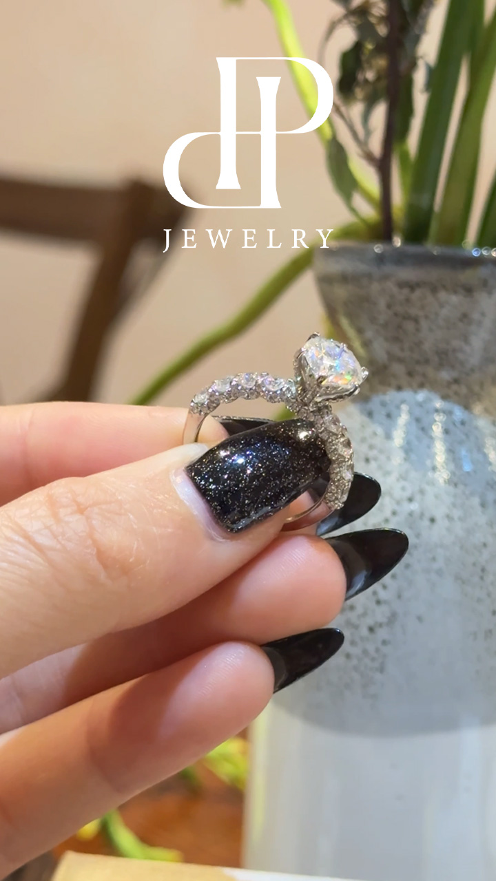 HPJ Rực Rỡ -  FULL MOISSANITE viên chủ 8.1 li, dành cho những cô gái thích sự lấp lánh - SRE079