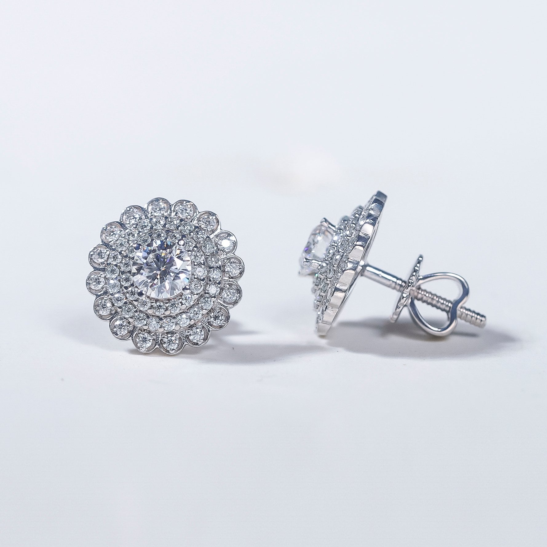 Bông tai 3 vòng Halo Chốt ren see078 ổ 4,5mm