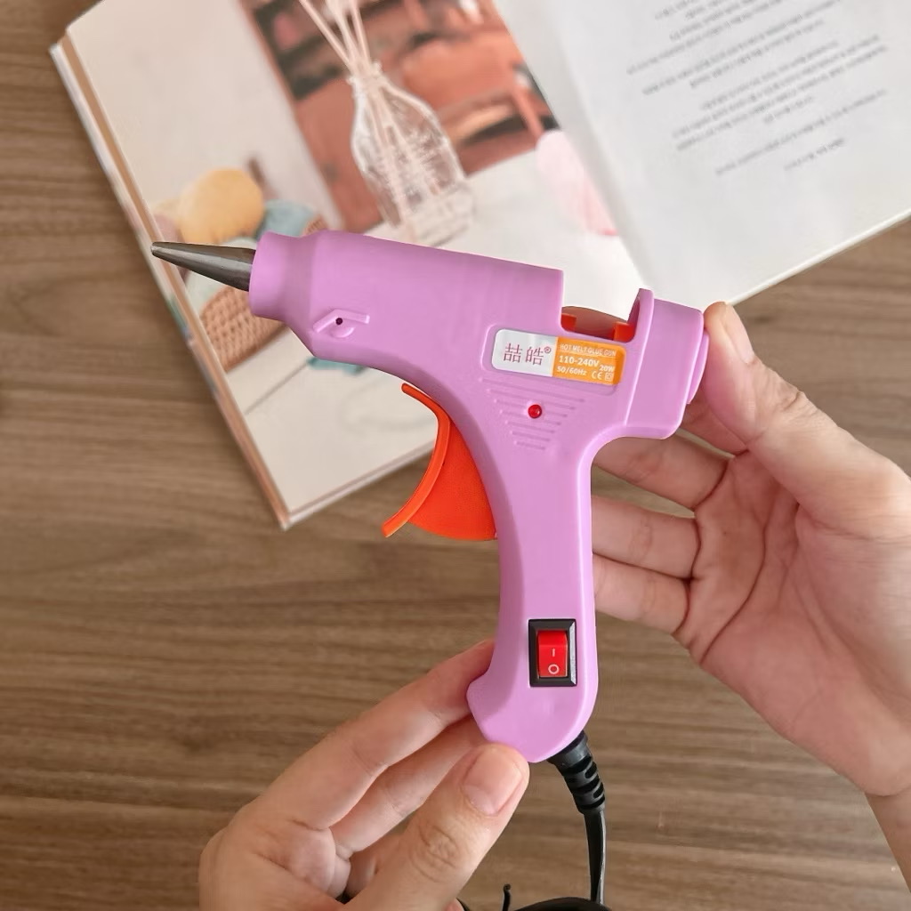 Súng Bắn Keo Nến