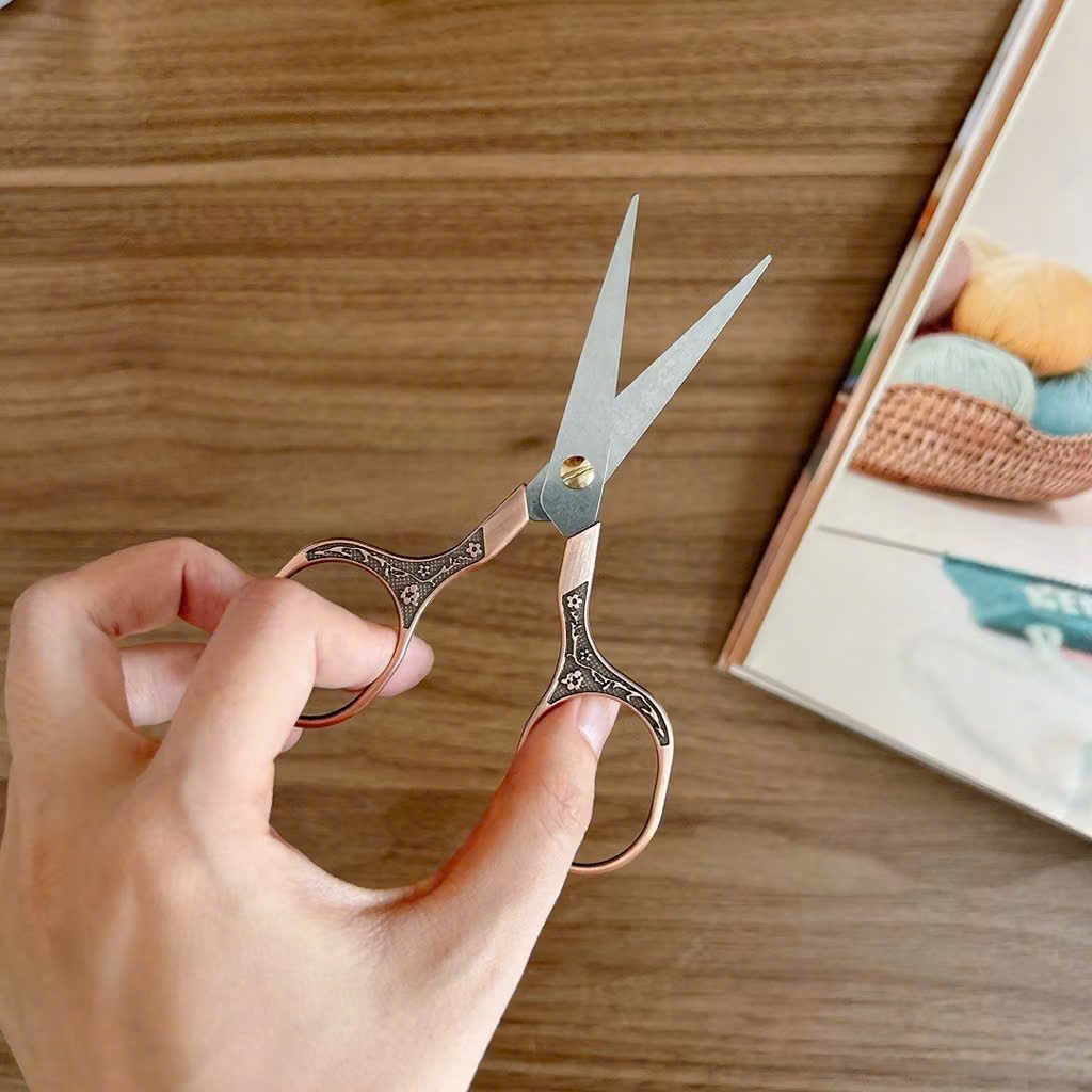 Kéo Cắt Len Handmade Mini – Kéo sắc và kéo hạc nhiều màu