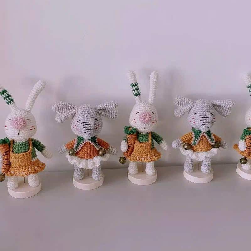 Đế Gỗ Cắm Búp Bê, thú bông, đế trưng bày đồ handmade