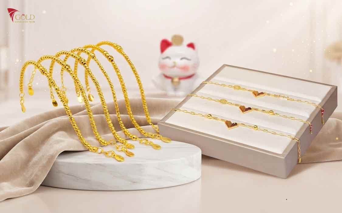 05/08/2026 VÀNG TRỤ VỮNG QUANH 4.080 USD NHỜ KỲ VỌNG HÒA BÌNH TRUNG ĐÔNG, NHƯNG THỊ TRƯỜNG LAO ĐỘNG MỸ VẪN LÀ ẨN SỐ LỚN