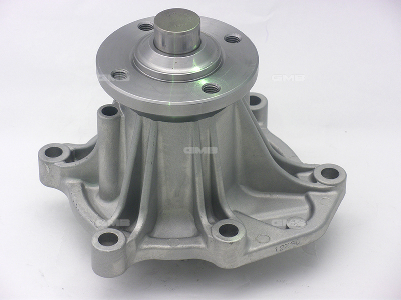 GWT99A - Bơm Nước Toyota LAND CRUISER 4.5 90-99 GMB