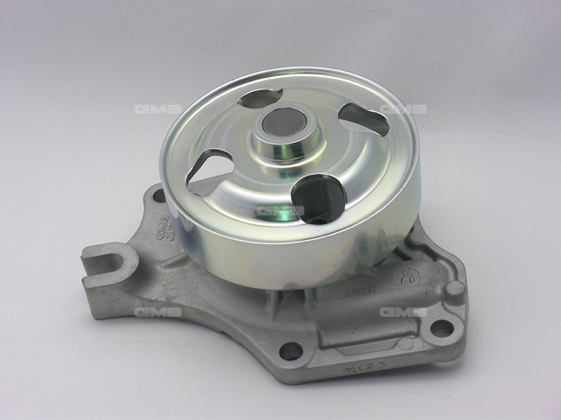 GWMZ57A - Bơm Nước Mazda 2 VN 1.5 07-15 3 VN 1.6 04-14 GMB