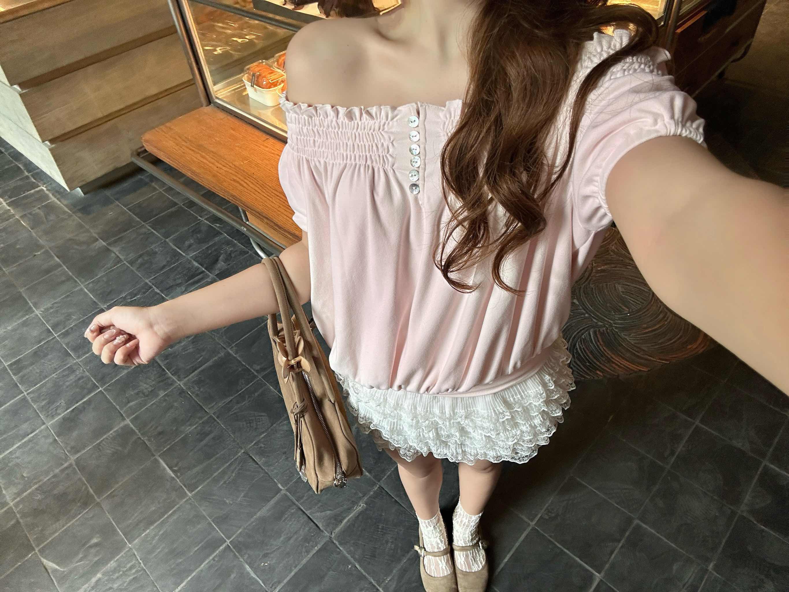 Bomi Top