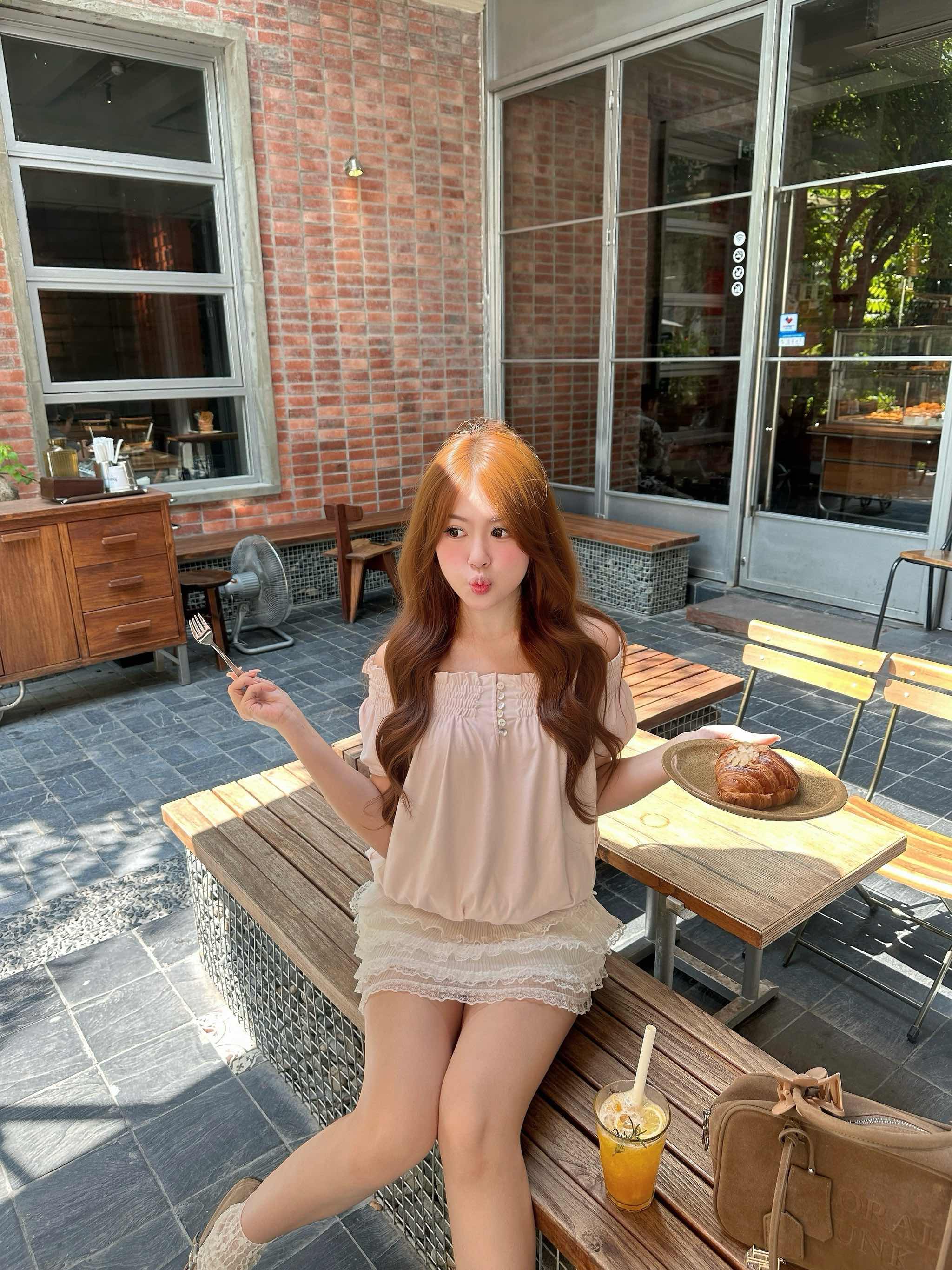 Bomi Top