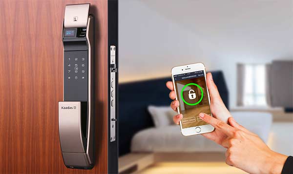 Có nên dùng khóa cửa thông minh lắp cho nhà ở hay không?