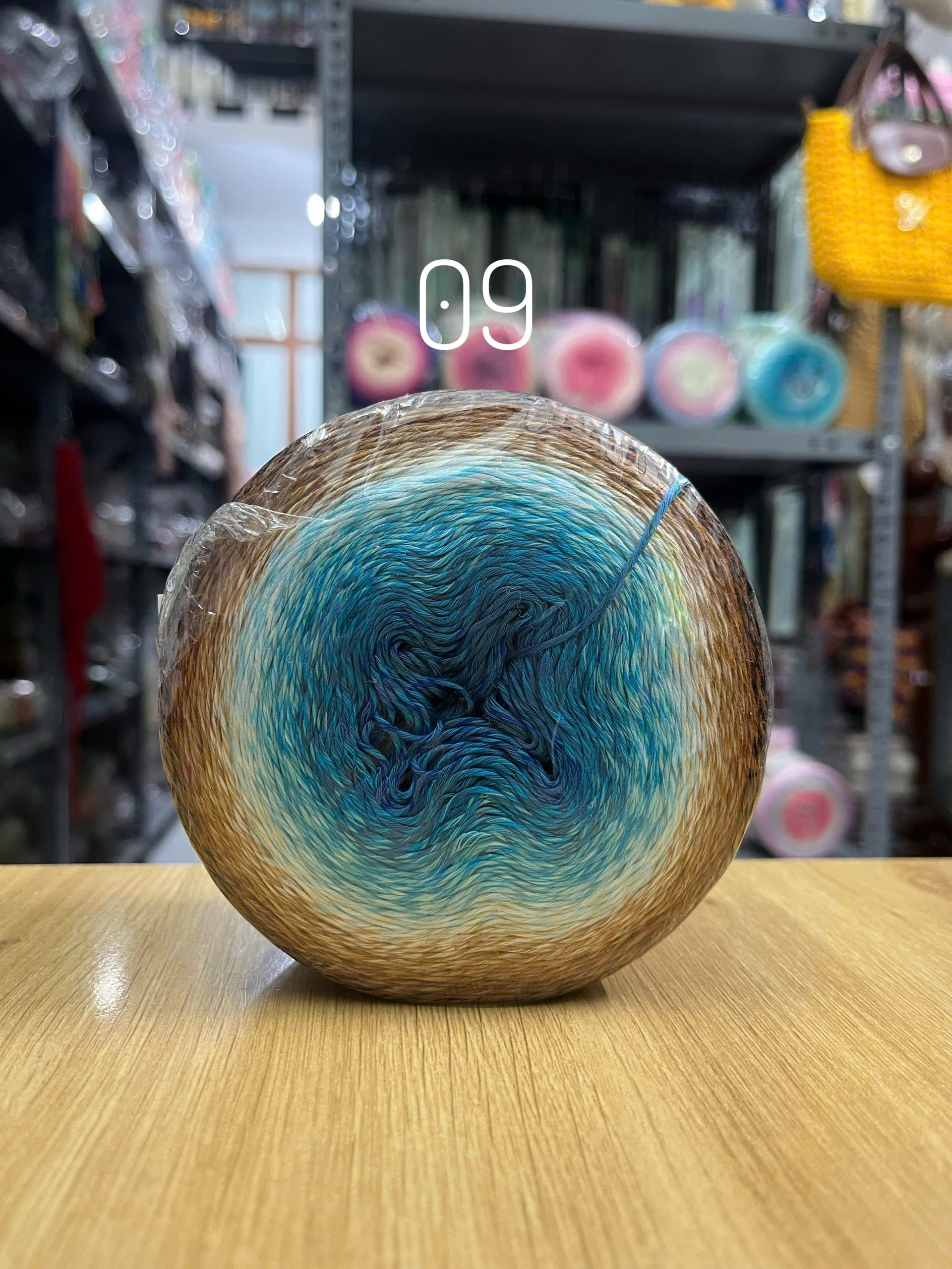 Sợi hè Coconut Silk siêu mát màu cầu vồng cuộn 300g