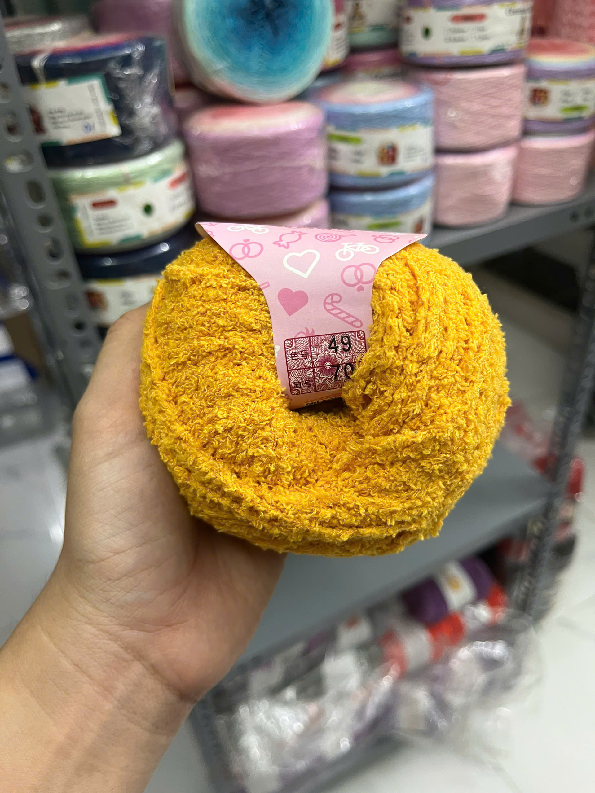 Len bông xù Baby cuộn 50g ( SALE CẮT MÃ)