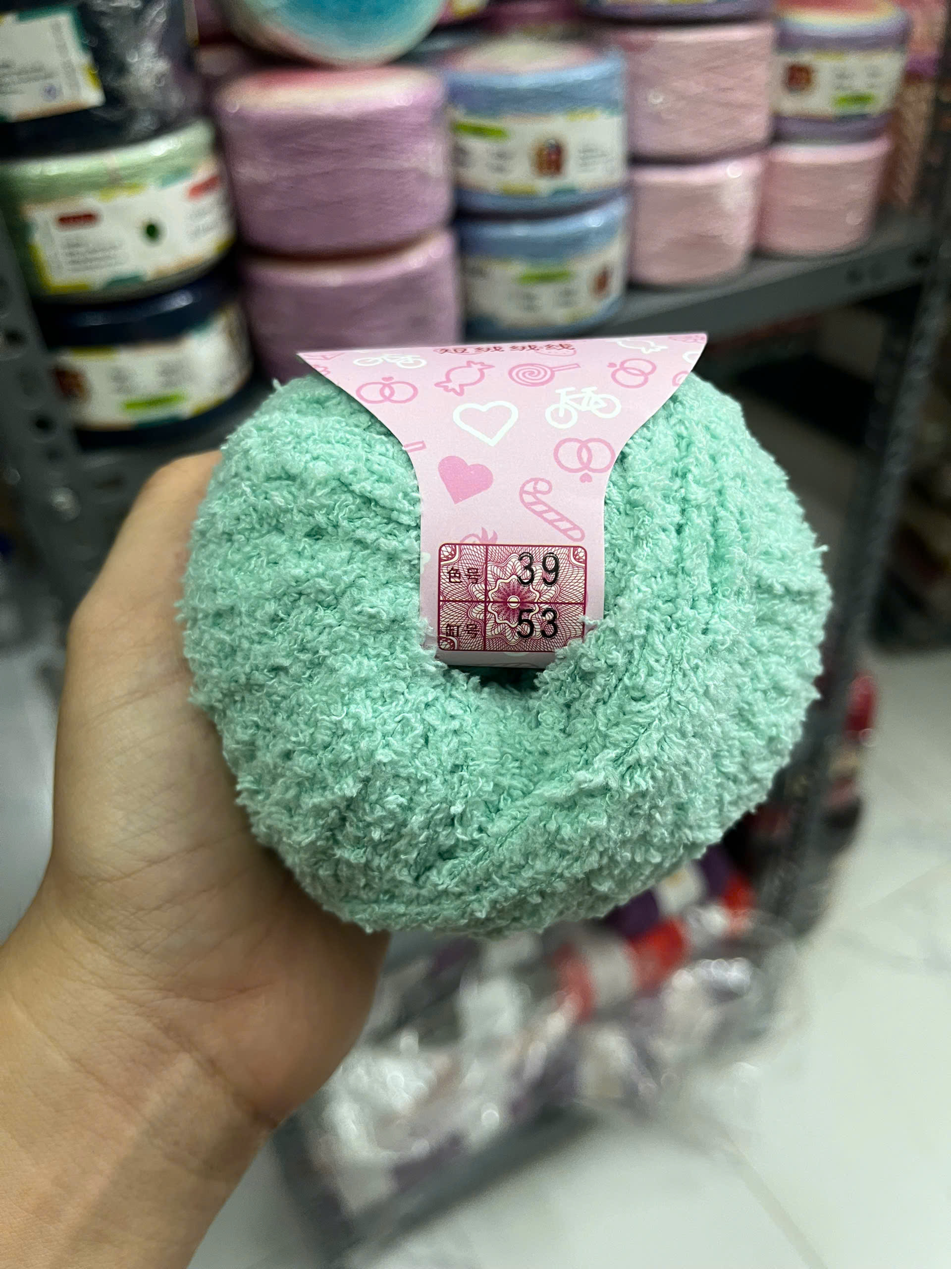 Len bông xù Baby cuộn 50g ( SALE CẮT MÃ)
