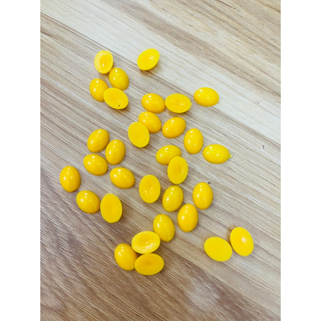 Mắt oval dán màu vàng ( 10 cái)