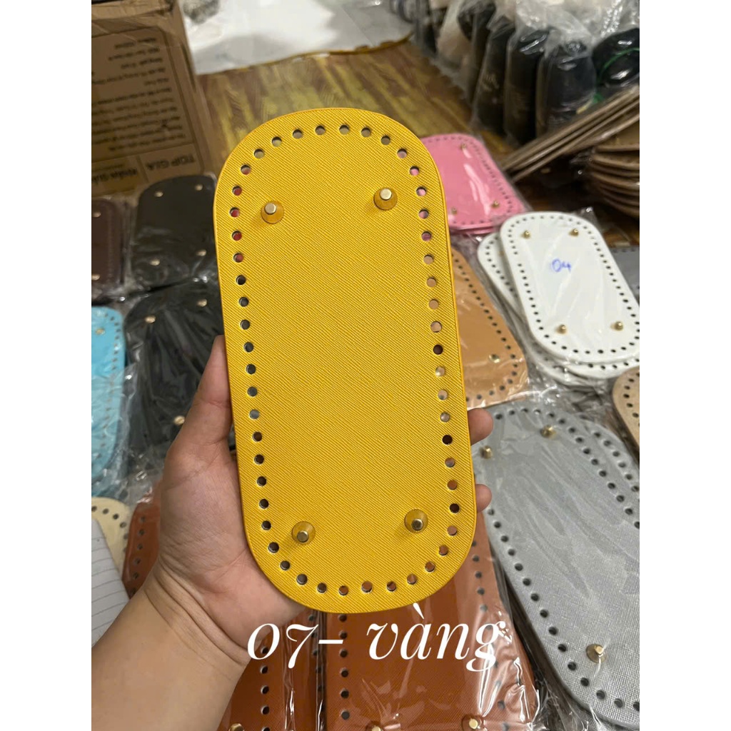 Đế da PU có đục lỗ sẵn kích thước 22*10cm