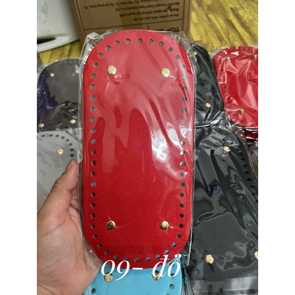 Đế da PU có đục lỗ sẵn kích thước 22*10cm