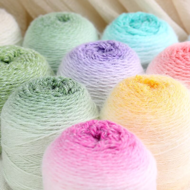 Len lông vũ loang màu (không mác) cuộn 200g