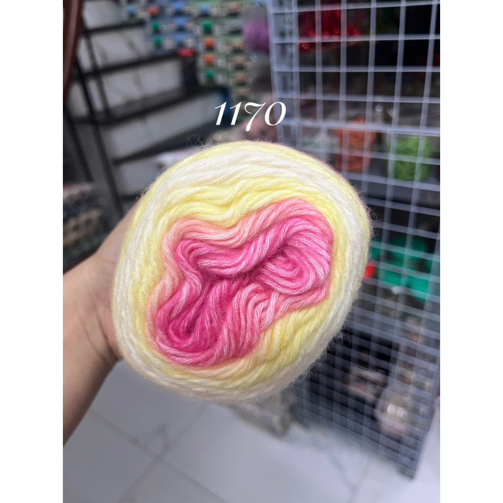 Len Mohair cầu vồng sợi to 2,5mm nhiều màu sắc cuộn 100g
