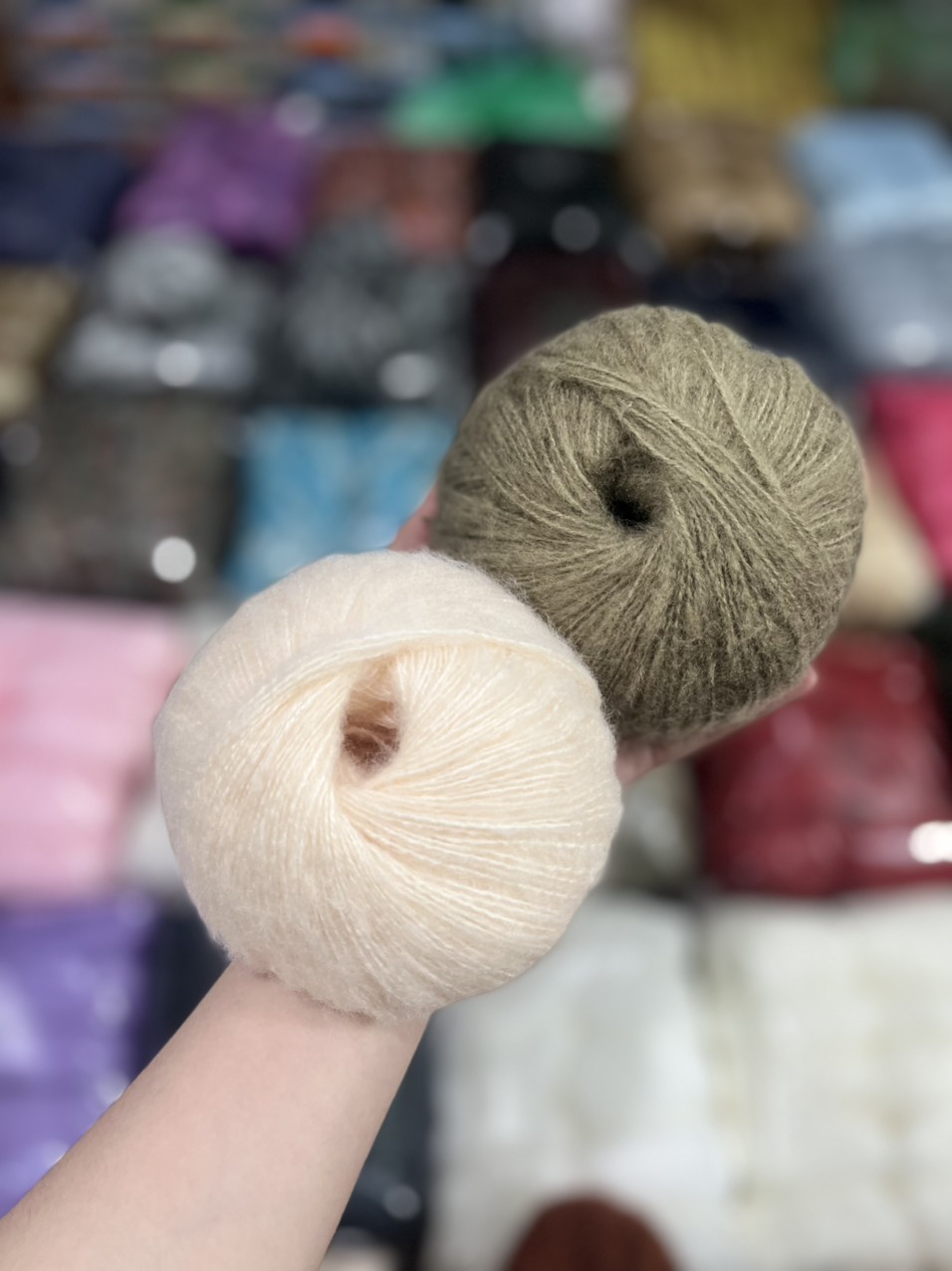 Len Mohair siêu mềm mịn cuộn 25g sợi 1mm