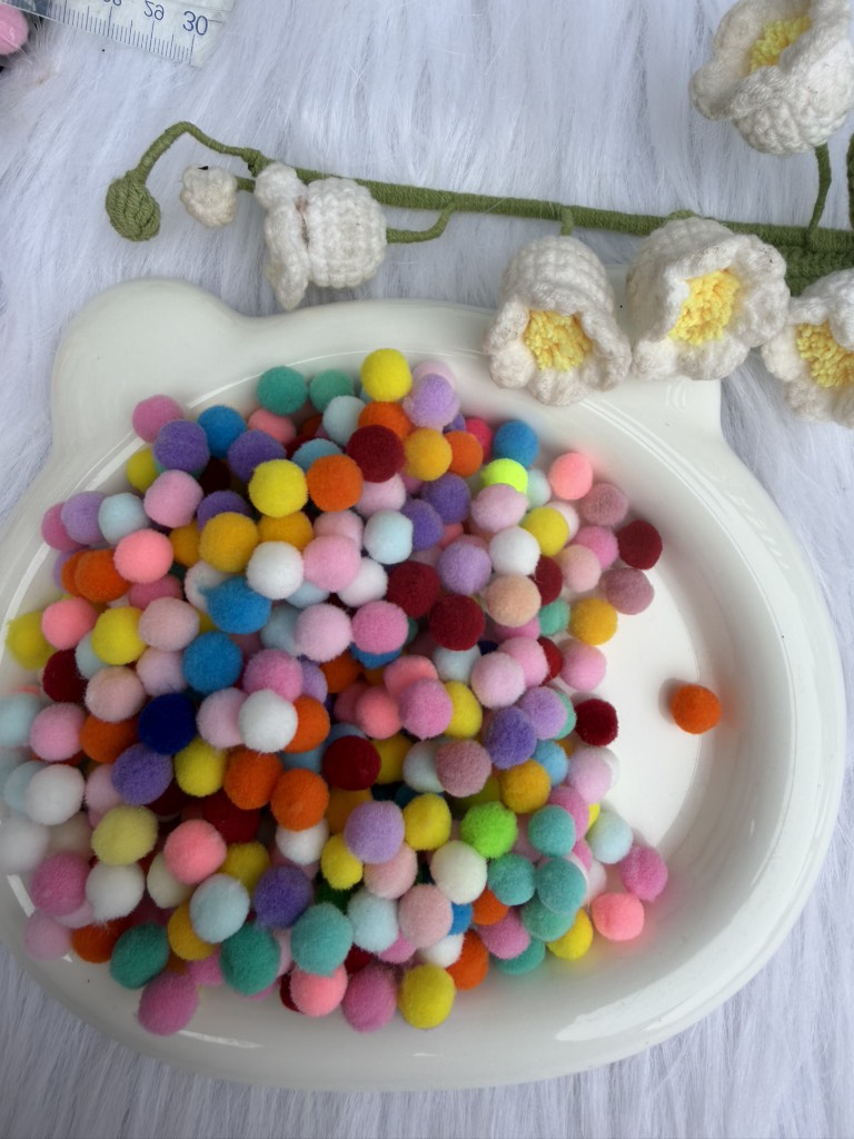 HẠT POM POM