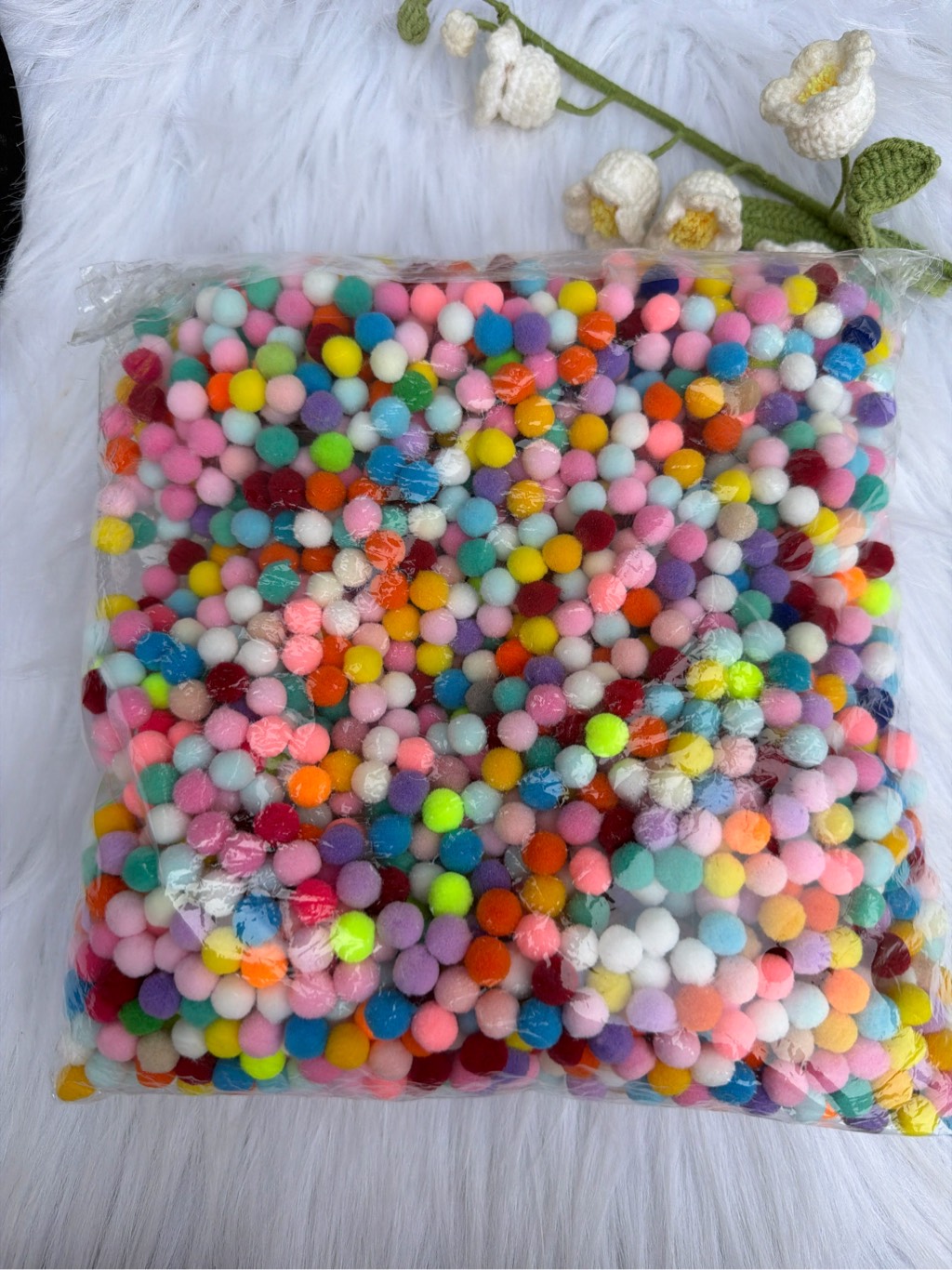 HẠT POM POM