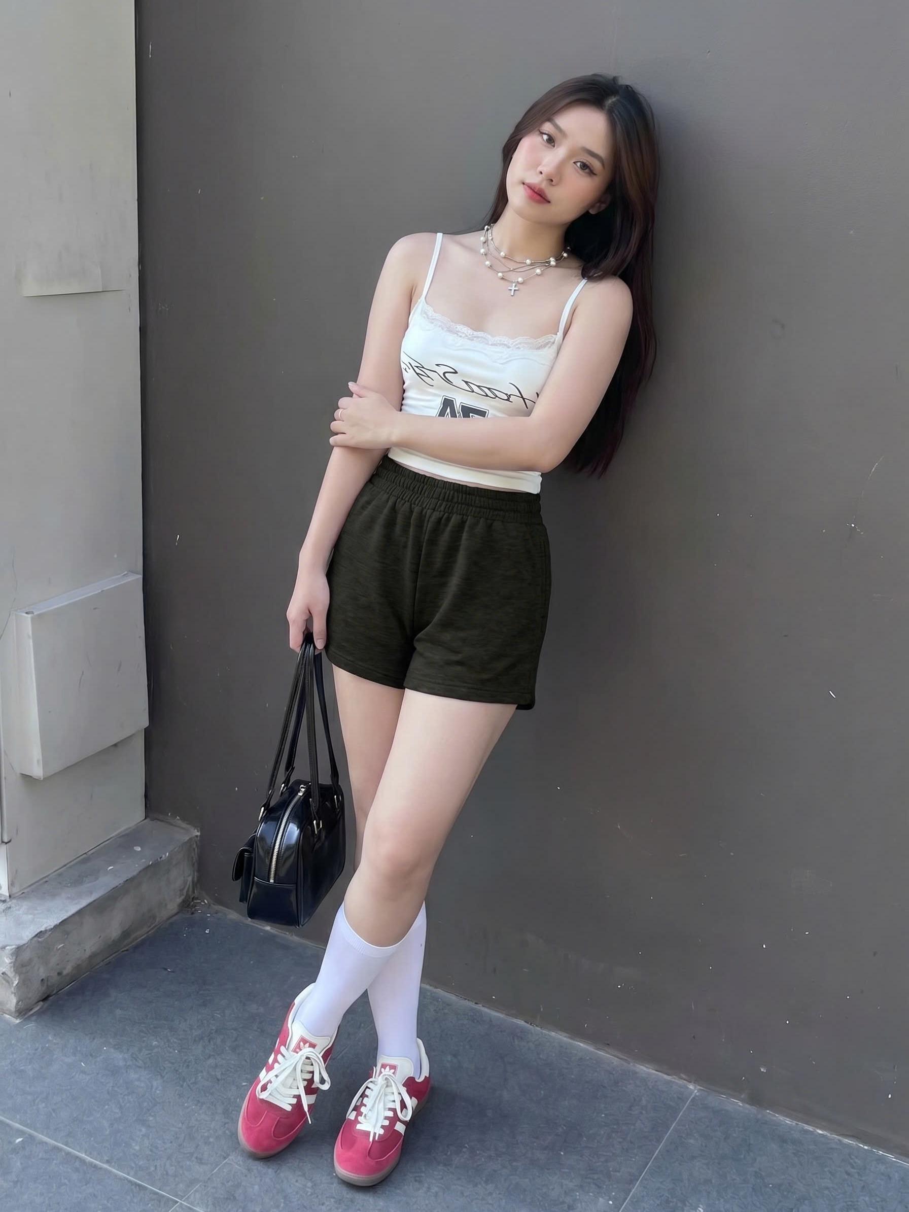 [NEW] Quần short nữ CLOUDZY chất nỉ 2 da cạp chun dày dặn quần đùi nữ nam form rộng unisex đi học thể thao basic xám đen