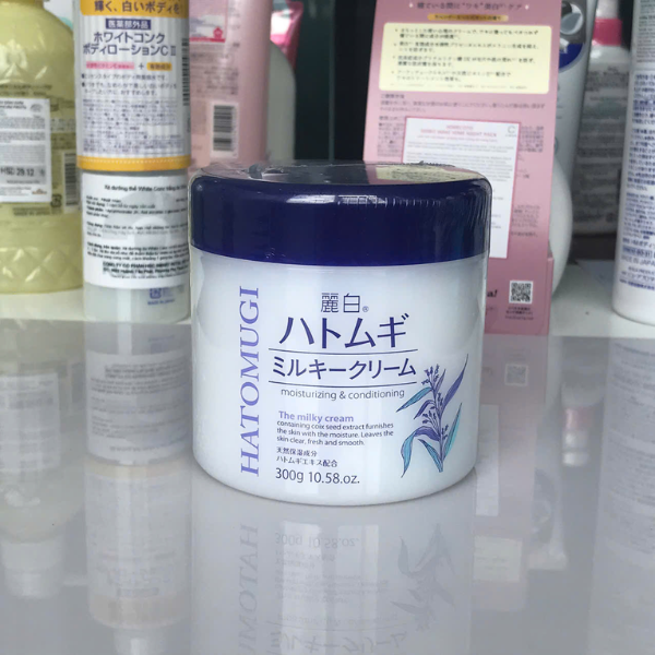Kem dưỡng ẩm Kumano chiết xuất ý dĩ Hatomugi moisturizing conditioning 300g
