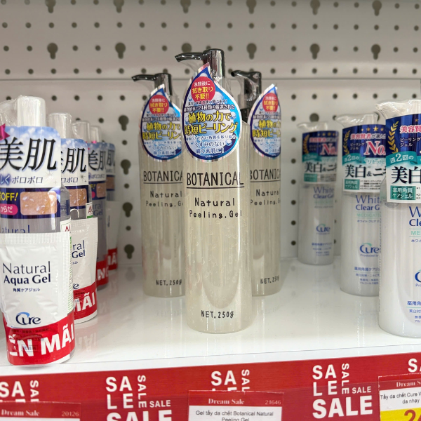 Gel tẩy da chết Botanical Natural Peeling Gel