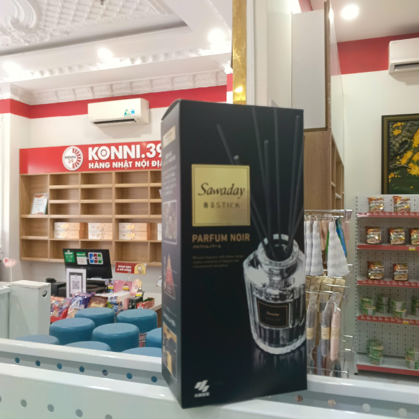 Cắm thơm phòng Sawaday hương nước hoa Parfum Sparkling Pink 70ml (Đen)