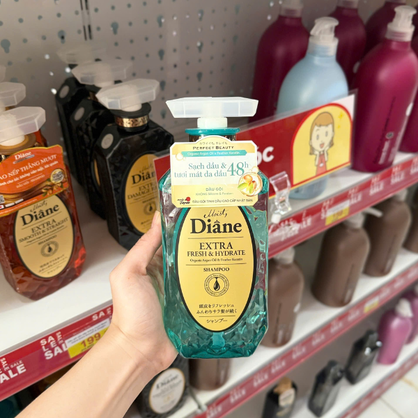 Dầu gội kiểm soát dầu Moist Diane Extra Fresh & Hydrate