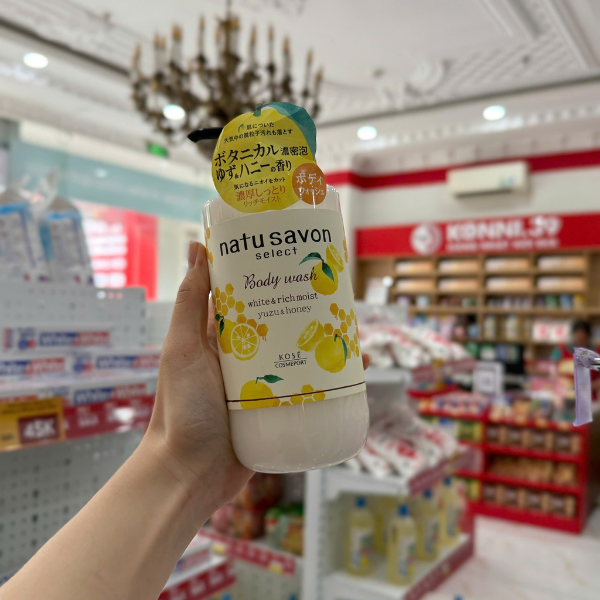 Sữa tắm tạo bọt làm mềm mịn da Softymo Natu Savon chai 500ml (nhiều mùi) (Cam Yuzu và mật ong)