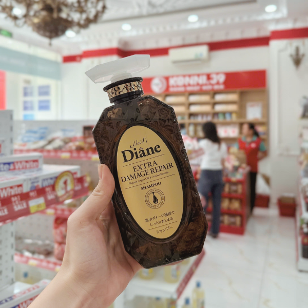 Dầu gội phục hồi tóc hư tổn Moist Diane Extra Damage Repair