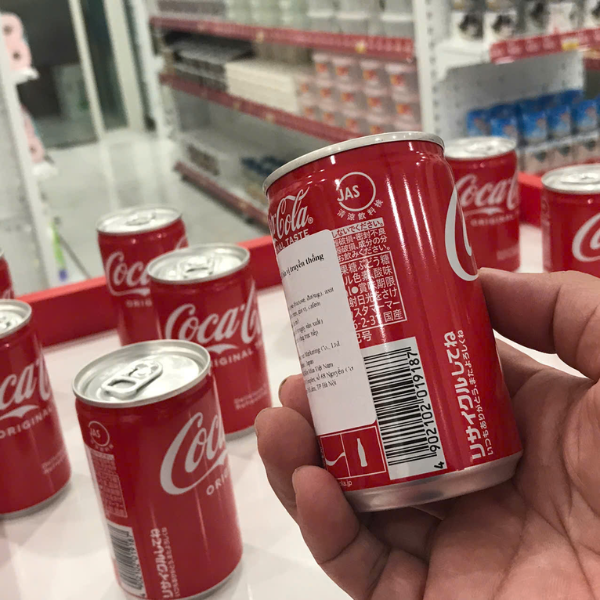 Nước ngọt có ga Coca Cola vị truyền thống 160ml
