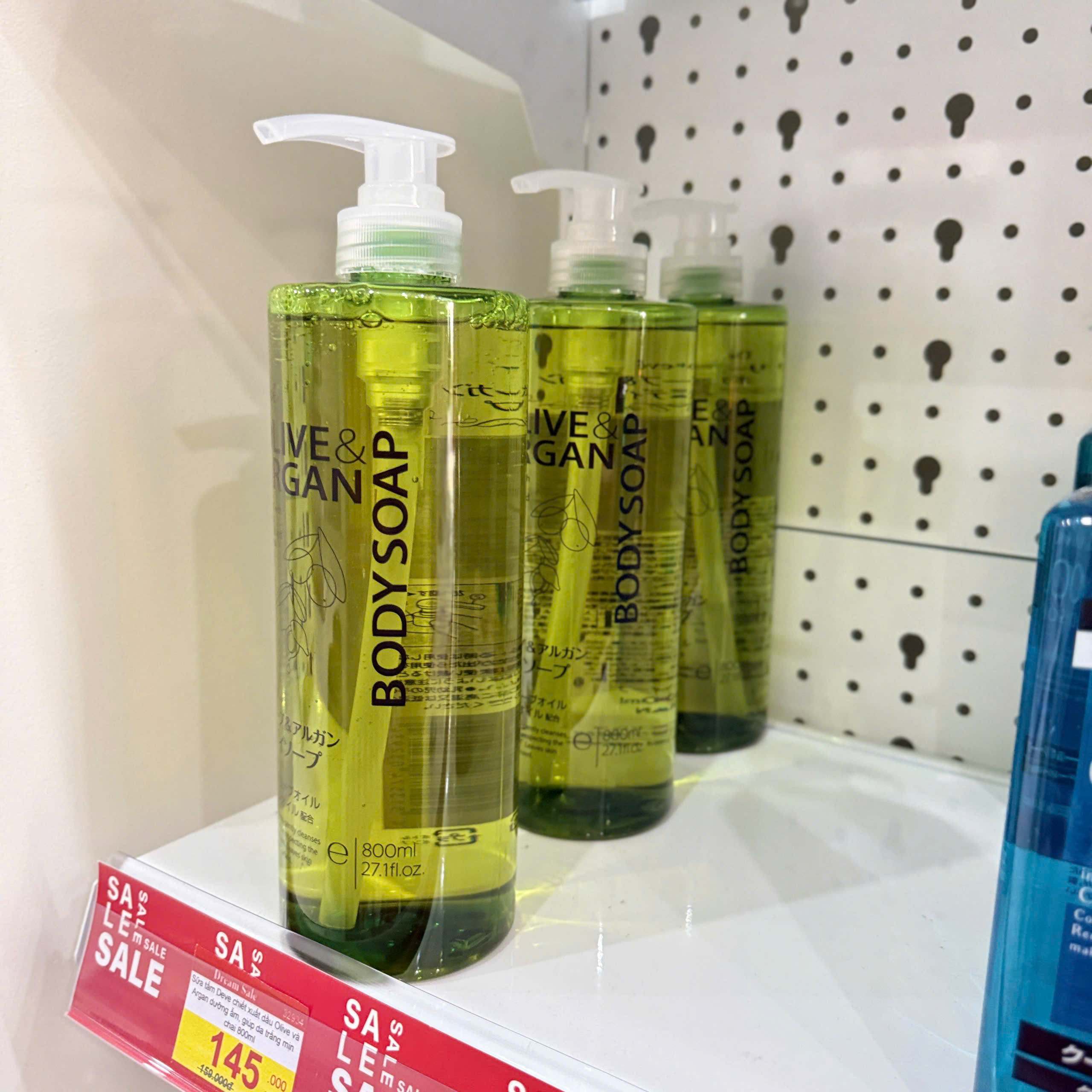 Sữa tắm Deve chiết xuất dầu Olive và Argan dưỡng ẩm, giúp da trắng mịn chai 800ml