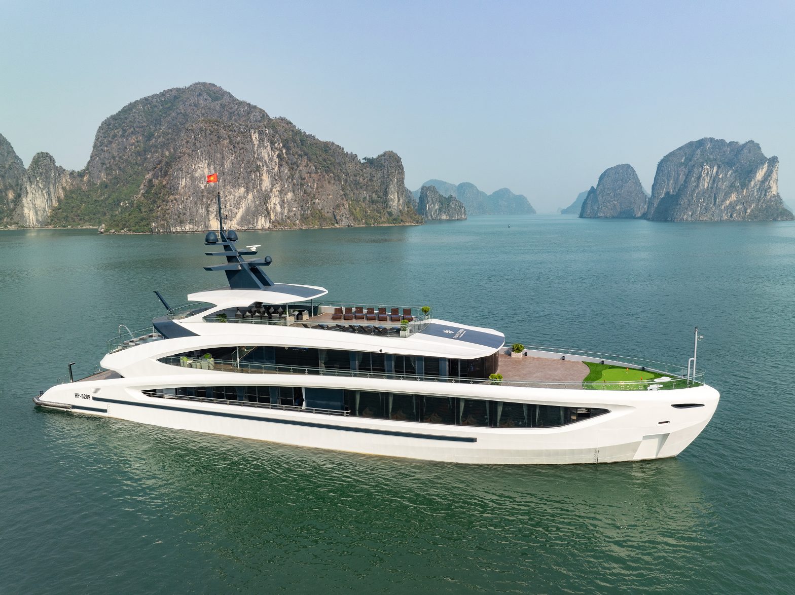 Thuê trọn du thuyền trong ngày Taliya Cruise tổ chức sự kiện