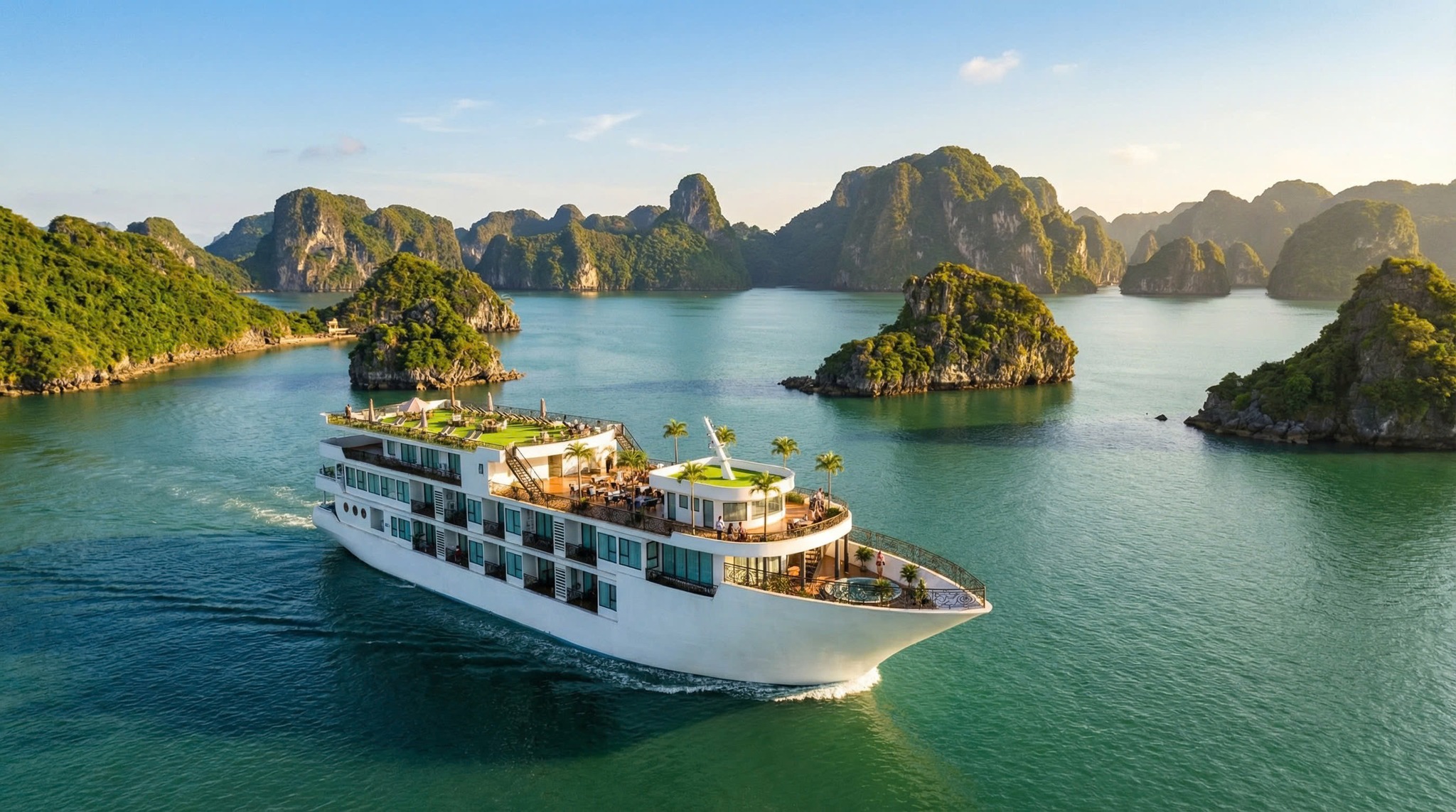 Du thuyền Verdure Lotus Grandeur