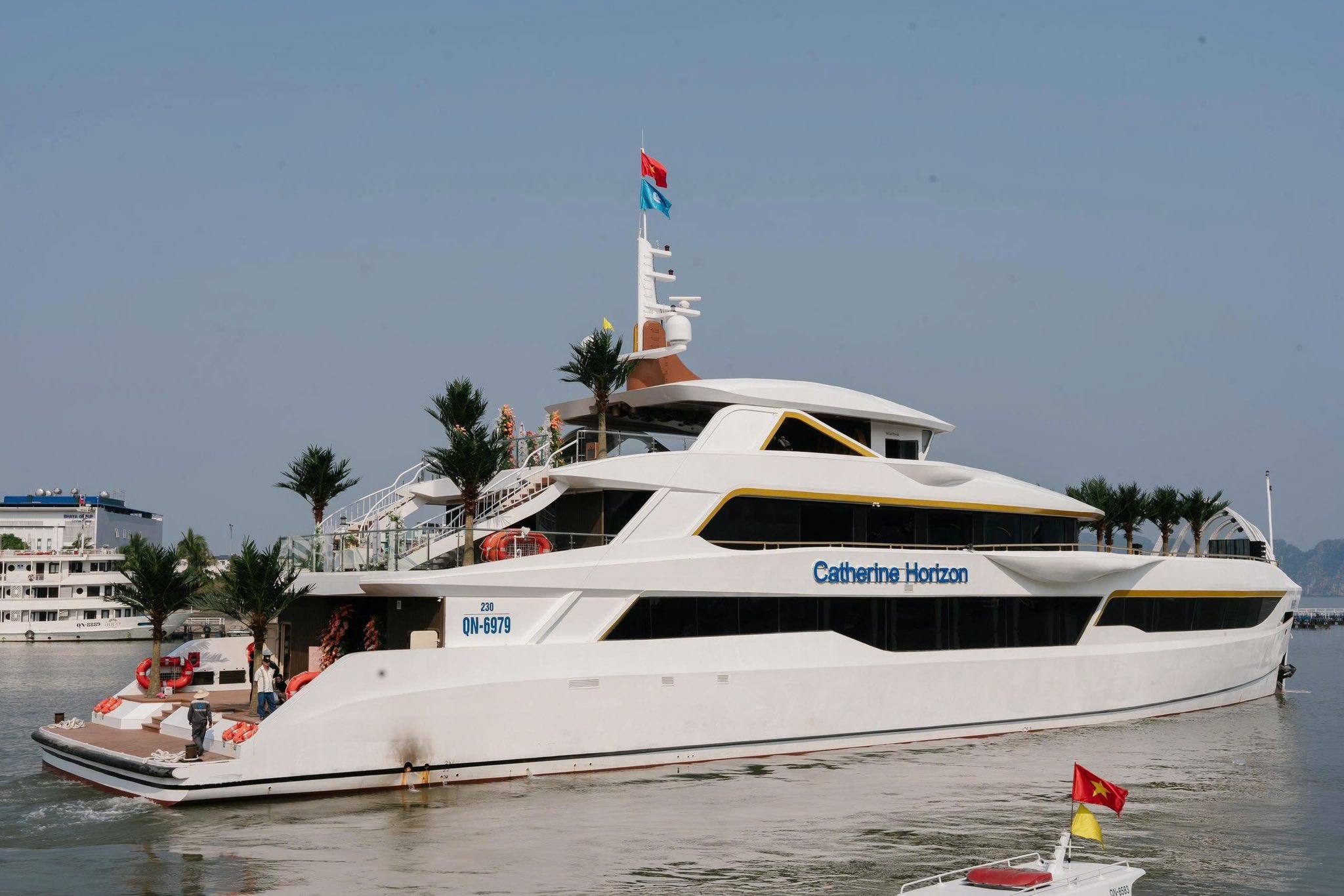 Thuê trọn du thuyền trong ngày Catherine Horizon tổ chức sự kiện