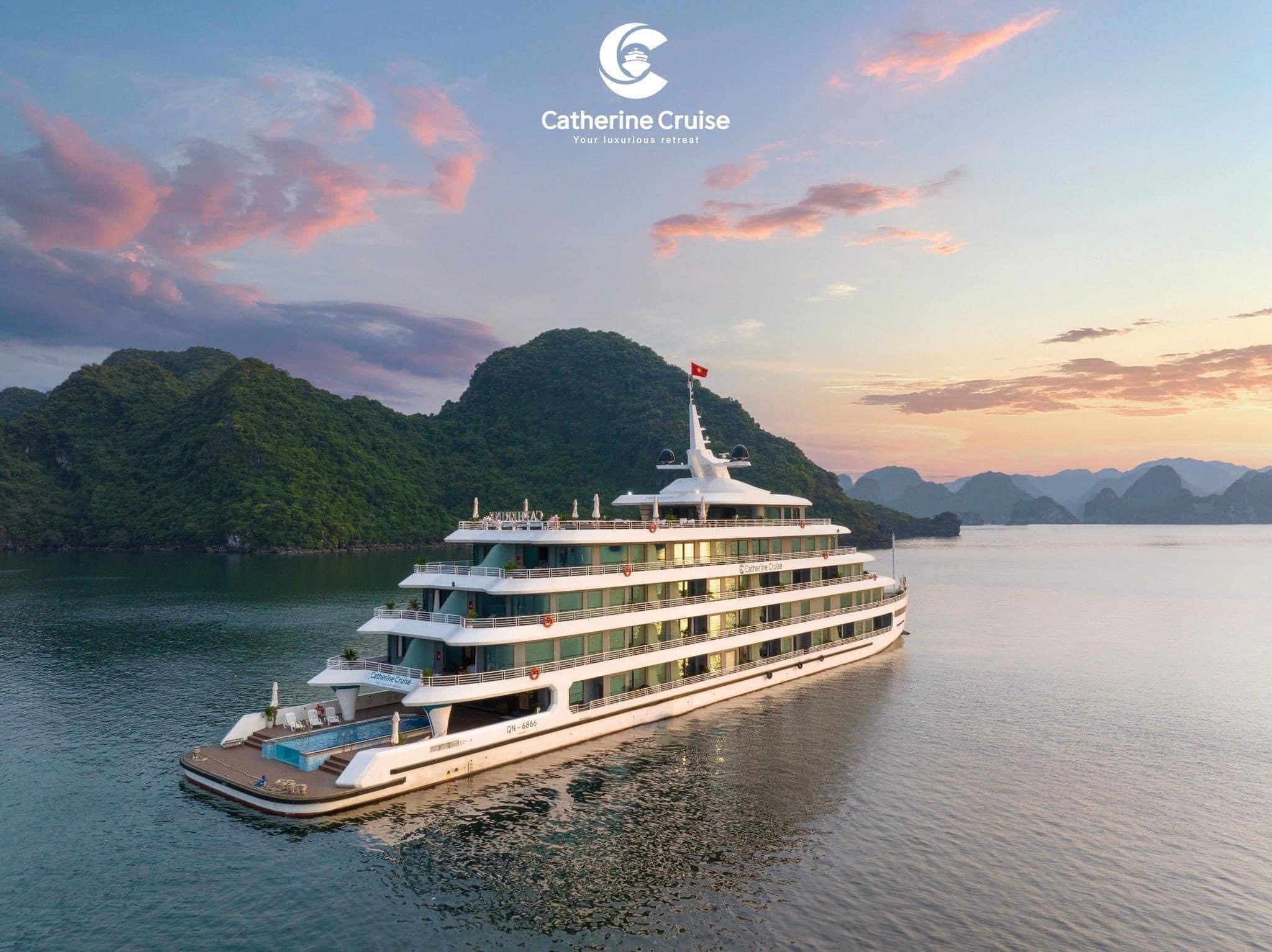 Thuê trọn du thuyền ngủ đêm Catherine Cruise 6 sao tổ chức sự kiện