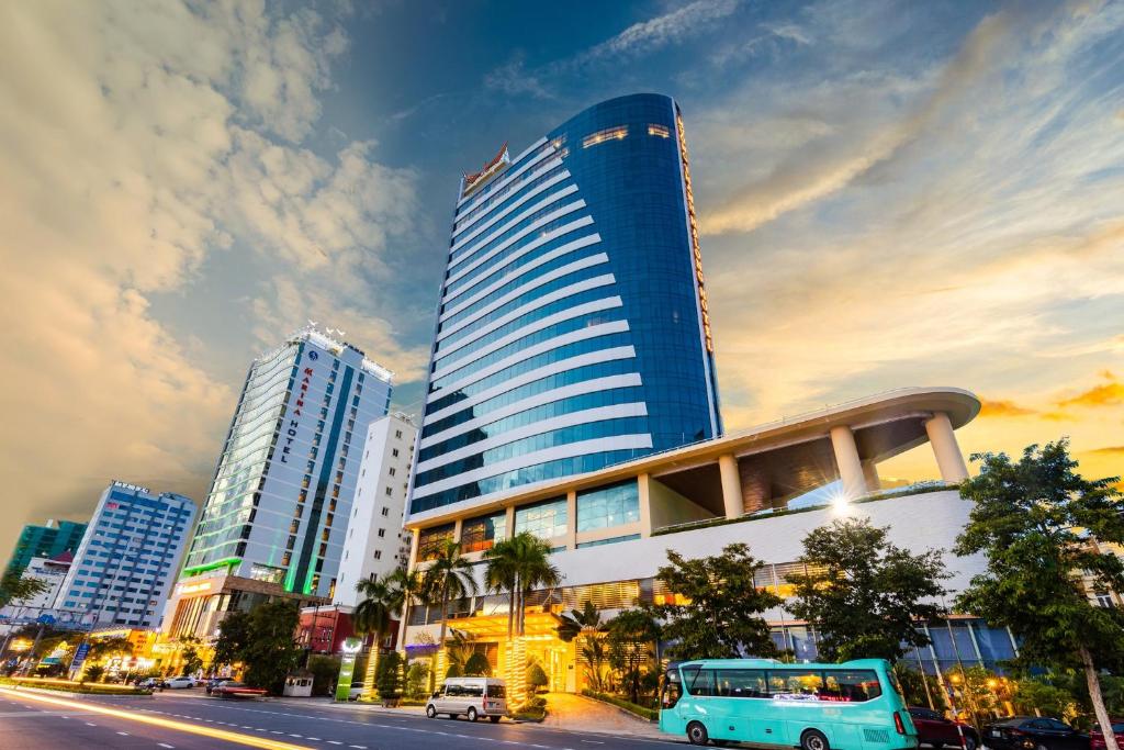 Mường Thanh Grand Hạ Long
