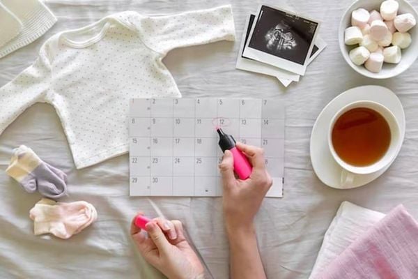 Những món đồ sơ sinh mẹ nên chuẩn bị trước khi sinh