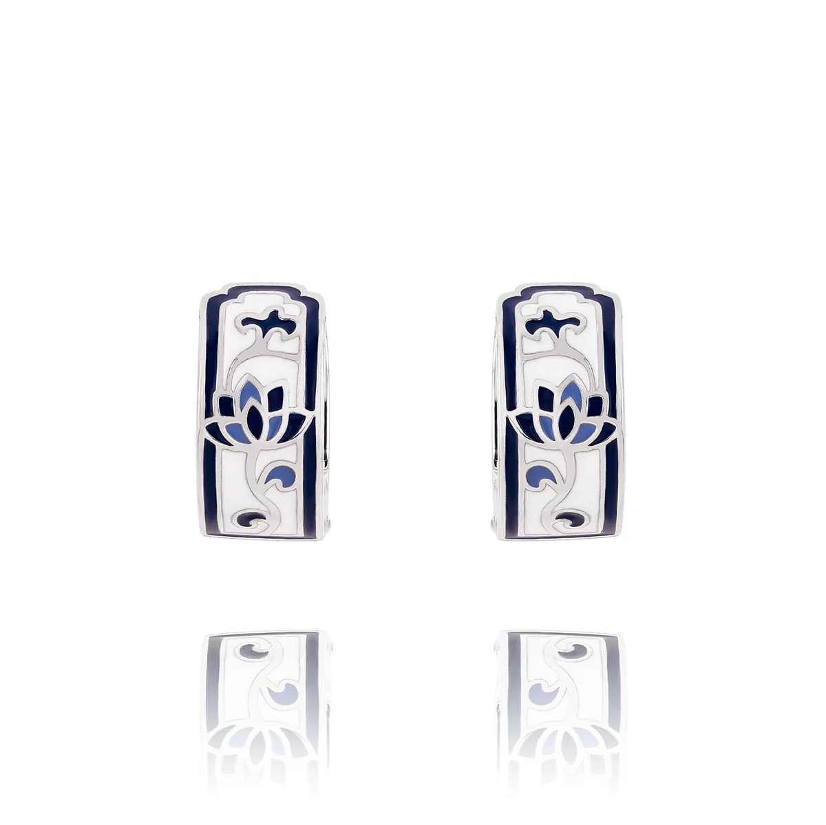 Khuyên tai (Blue and White Lotus Huggie)