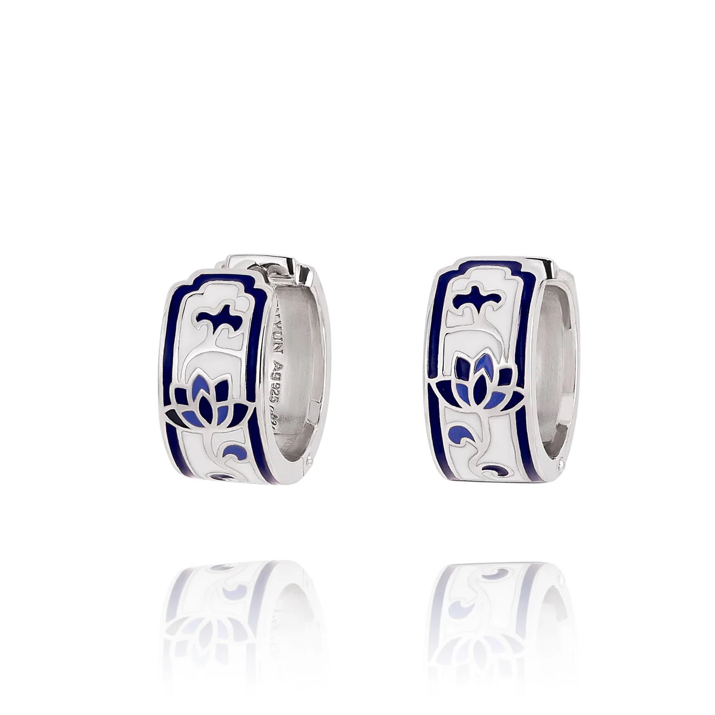 Khuyên tai (Blue and White Lotus Huggie)