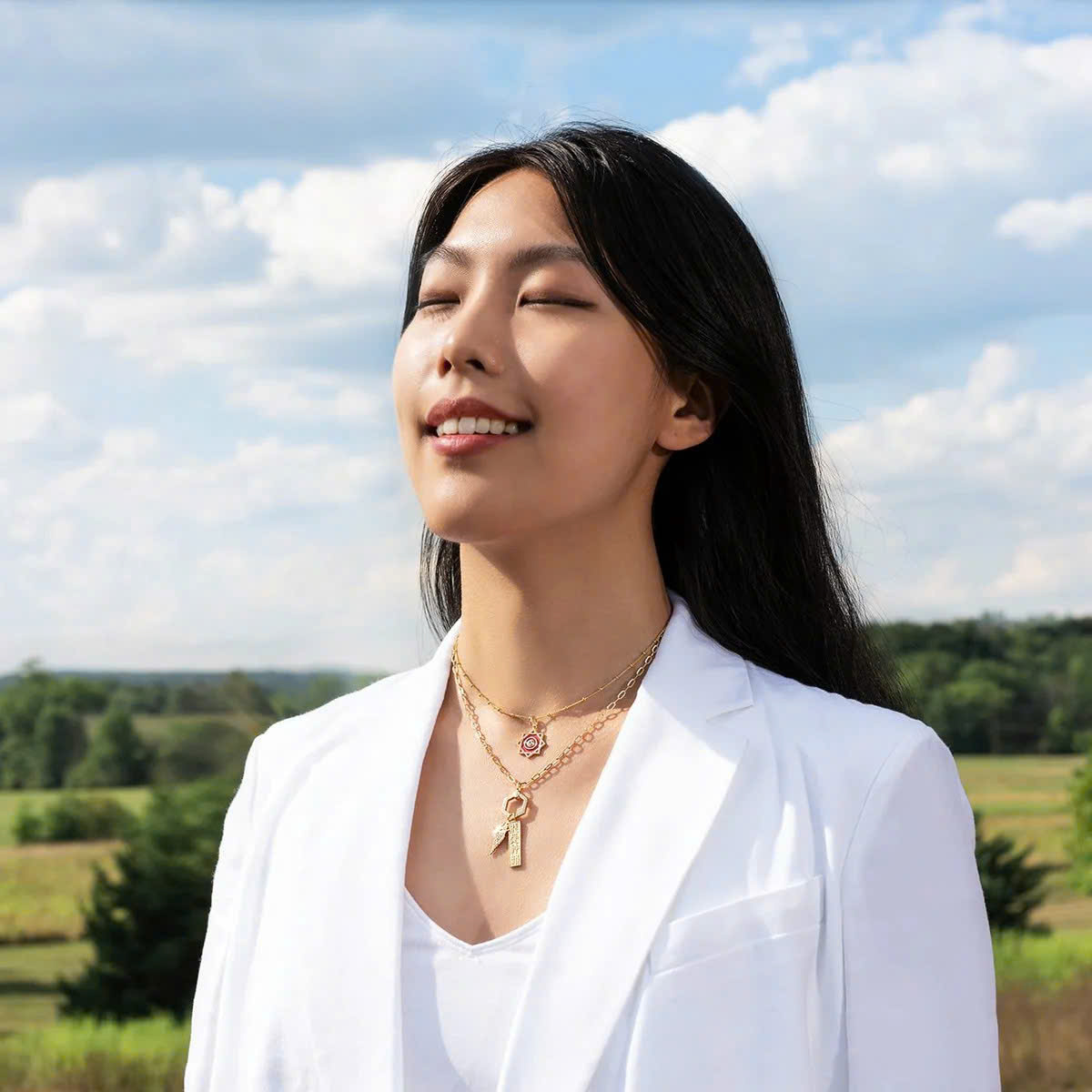 Charm - Khăn bay - Hồng viền vàng