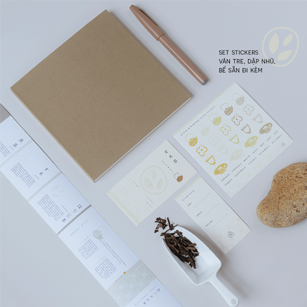 Sổ bìa giấy B/rew size Square - 3 màu sắc tượng trưng cho 3 loại trà phổ biến của Nhật Bản