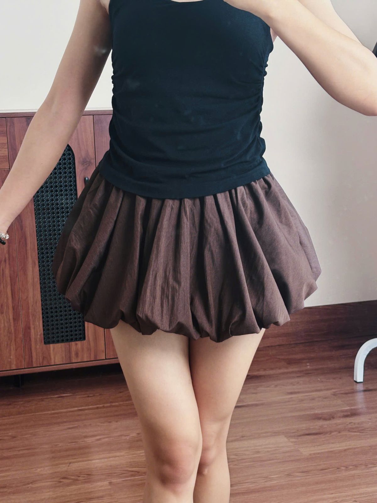 Chân váy bí ngô CV88 màu nâu choco