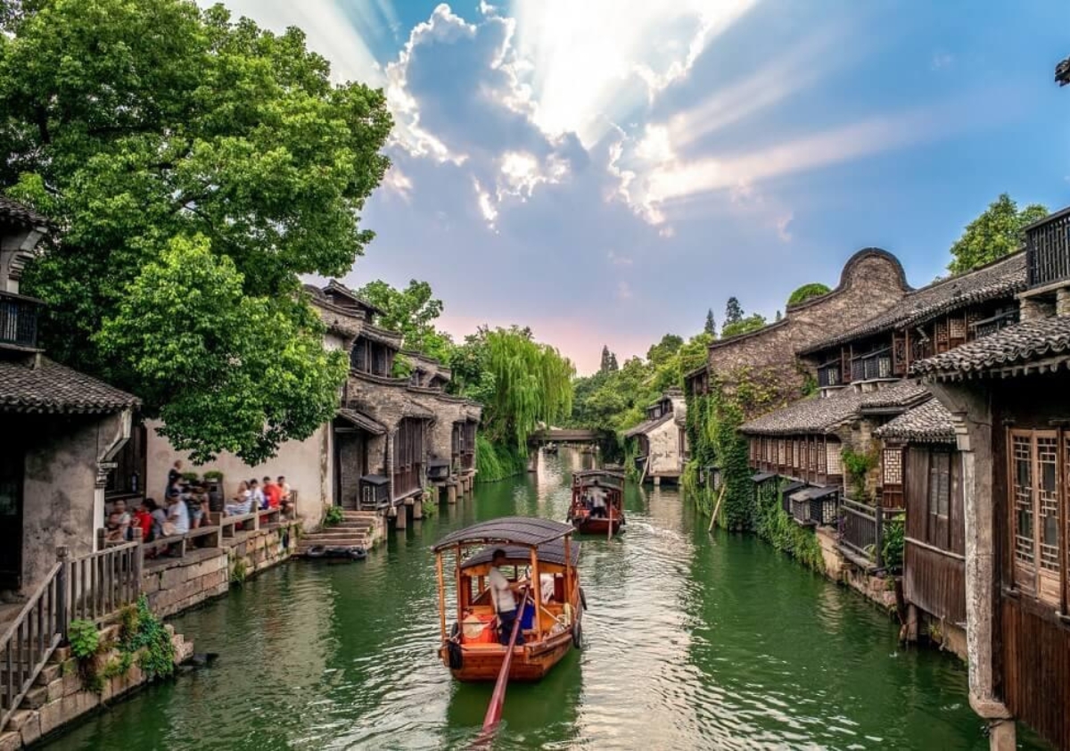 DU LỊCH TRUNG QUỐC: BẮC KINH – THƯỢNG HẢI – HÀNG CHÂU – Ô TRẤN 2026 (VN)