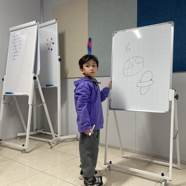 Bảng flipchart vadoto giá tốt – chất lượng