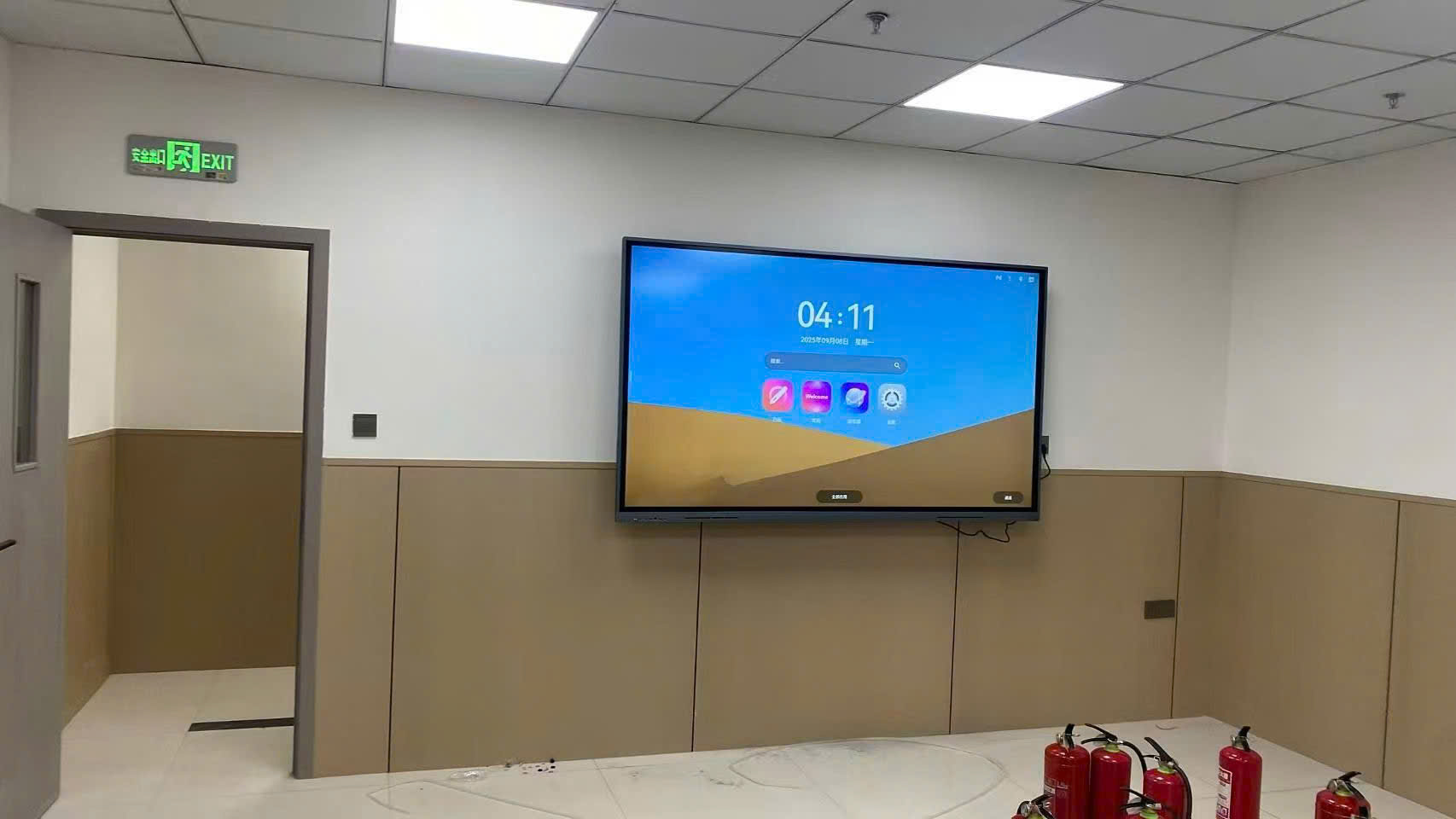 Màn Hình Tương Tác Thông Minh Dạy Học Loại 65 inh