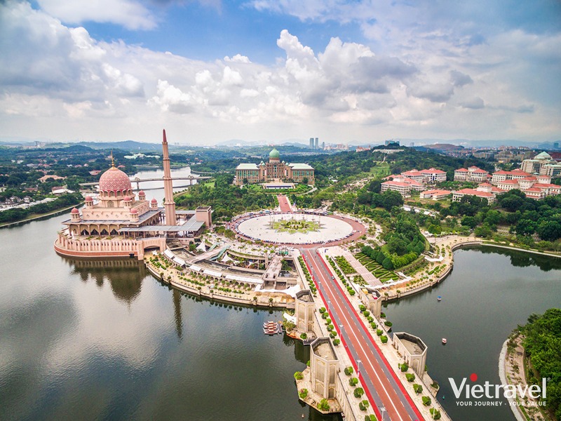 Singapore – Malaysia (1 đêm tại Singapore)