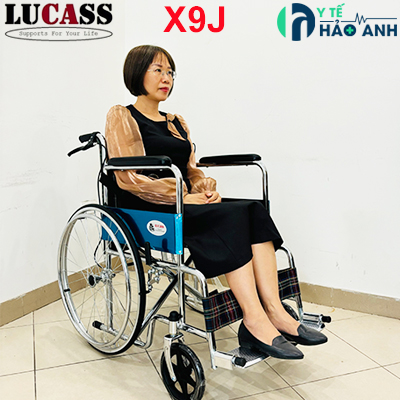 Xe lăn tiêu chuẩn, bánh tăm Lucass X9J