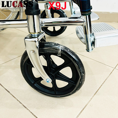 Xe lăn tiêu chuẩn, bánh tăm Lucass X9J