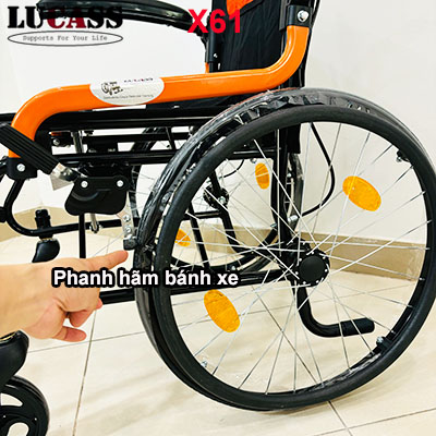 Xe lăn gấp gọn xách tay bánh căm 20inch Lucass X61B