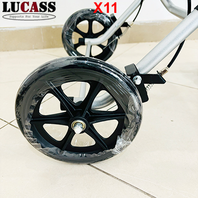 Xe lăn du lịch bánh đúc nhỏ Lucass X11